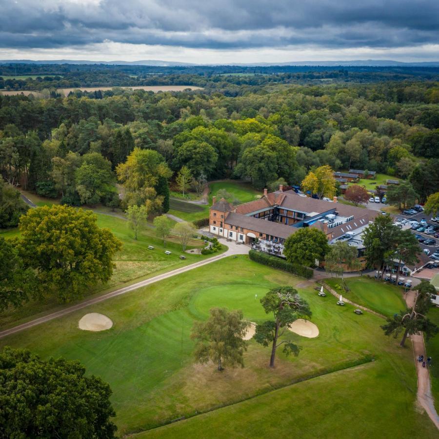 Cottesmore Hotel Golf & Country Club Crawley  Exterior foto